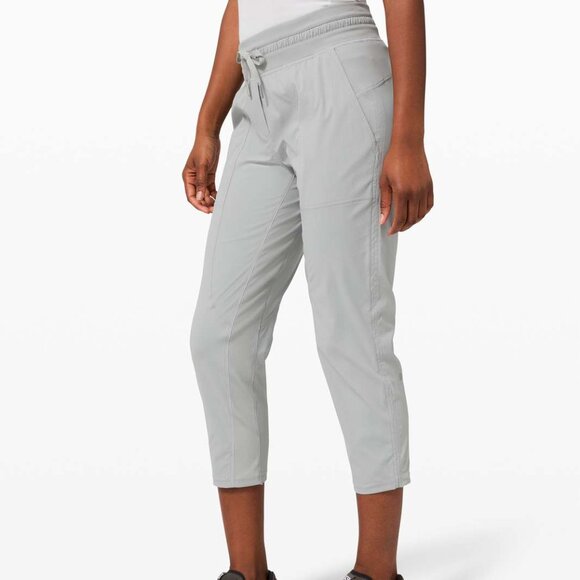 lululemon athletica Pants - Lululemon Dance Studio Crop 25" Silver Drop 4 Mid Rise Pull On Drawstring